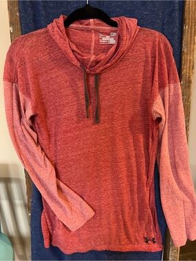 Under Armour Heat Gear Heathered Red Pullover Hoodie